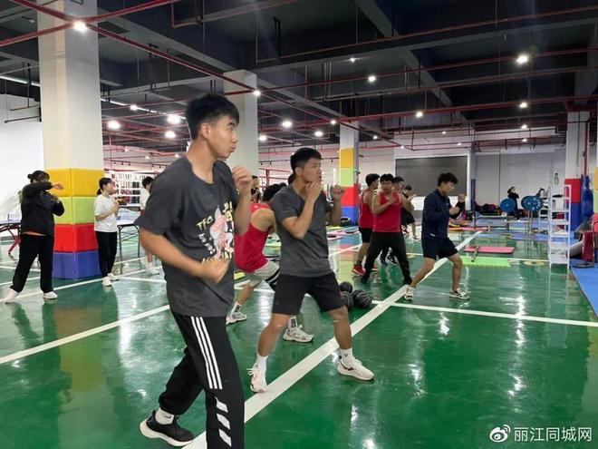 怎么报名参加拳击比赛 怎么报名参加拳击比赛